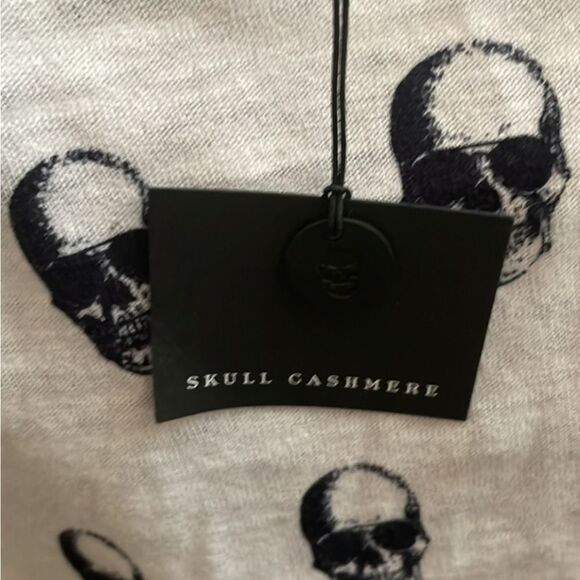 Skull Cashmere Women White & Black Sybil Crew-Neck Pullover Linen Tee Si… - Picture 12 of 13